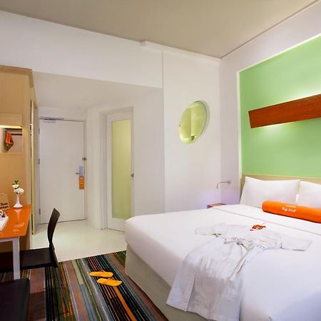 Harris Hotel & Convention Festival Citylink Bandung Esterno foto